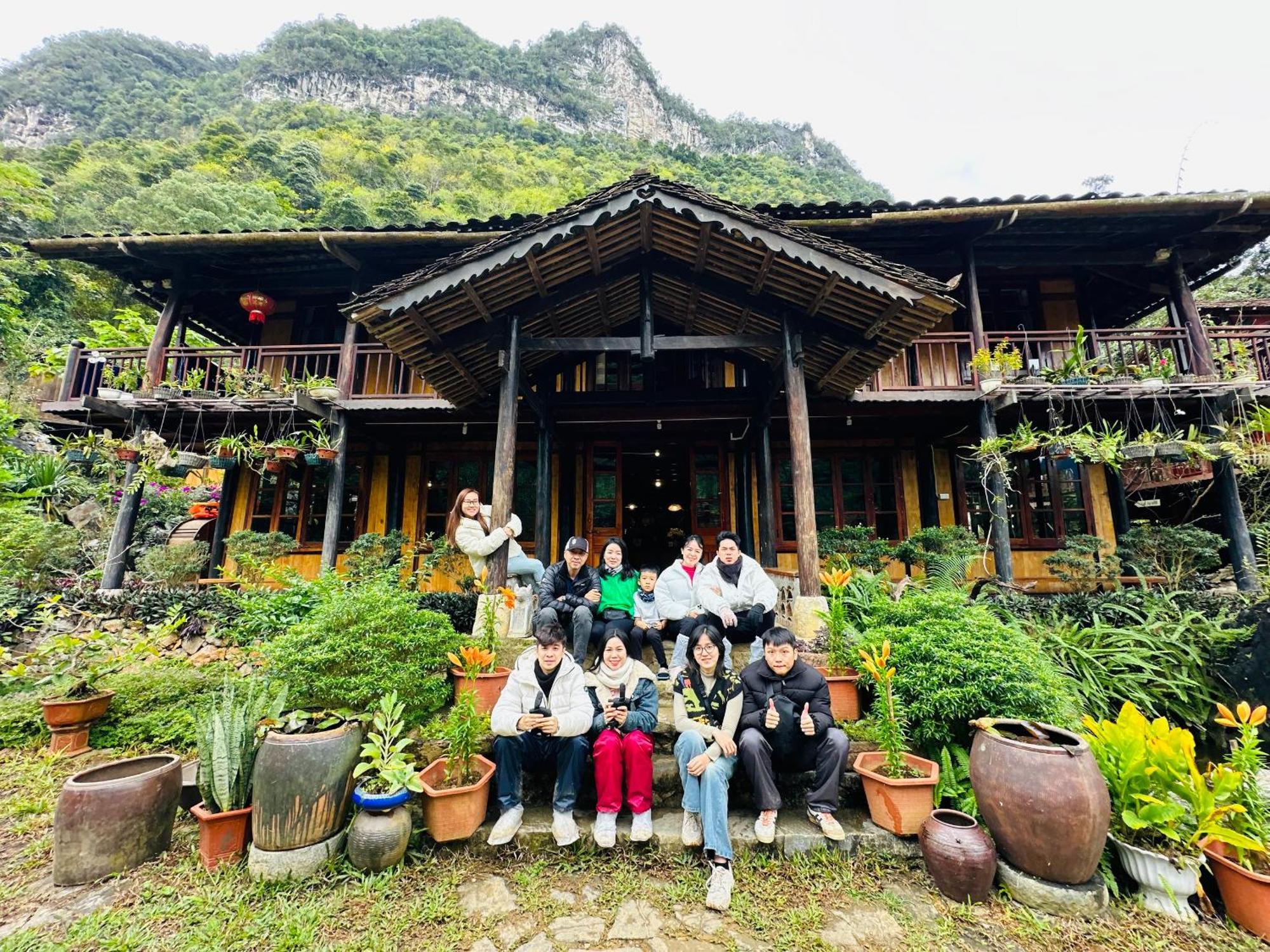 Tl Adventure Tour & Motorbike Aparthotel Ha Giang Exterior photo